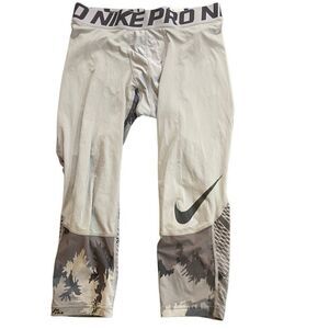 Nike Pro hypercool compression large black & gray